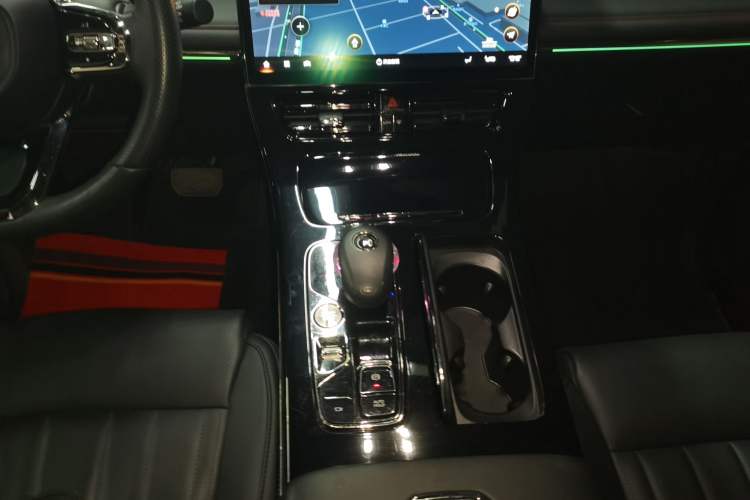 Used GAC Trumpchi M8 2023 Zongshi Series Dual-Motor YuZun Edition
