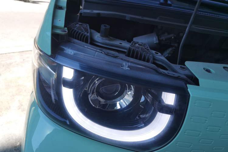 Used Chery New Energy QQ Ice Cream 2022 170km Sundae Phosphate Lithium-Ion Right Front Headlight