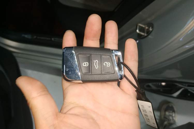 Used Volkswagen Magotan 2023 2 Million Units Commemorative Edition 330TSI DSG Luxury Version