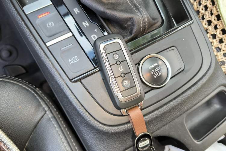 Used Qoros 5 2018 Revised Version 1.6T Automatic Leading Edition
