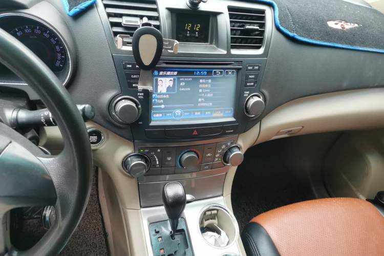 Used Toyota Highlander 2012 2.7L 2WD 5-Seater Elite Edition
