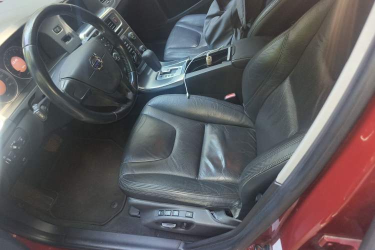 Used Volvo S60 2012 T5 Comfort Edition
