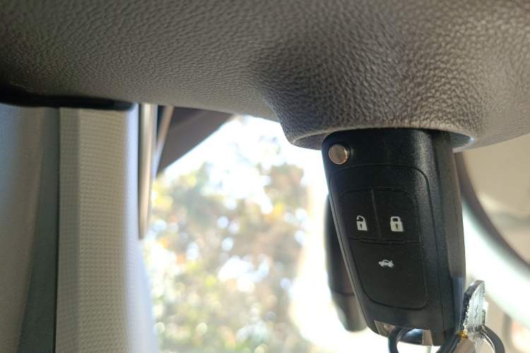 Used Chevrolet Sail 2015 Sail 3 1.3L Manual Ideal Edition
