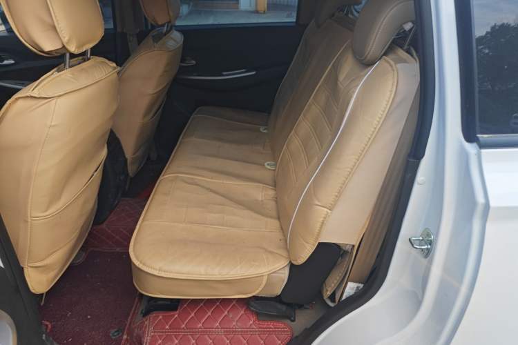 Used Wuling Hongguang 2021 1.5L Facelifted S Comfort Version with Electric Power Steering LAR
