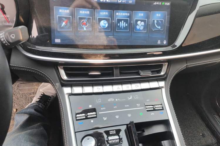 Used CHANGAN CS85 COUPE 2019 1.5T DCT Luxury Version China VI Standard
