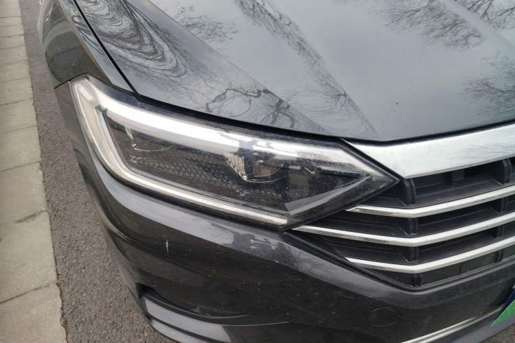 Used Volkswagen Sagitar 2022 280TSI DSG Excellence Edition Right Front Headlight