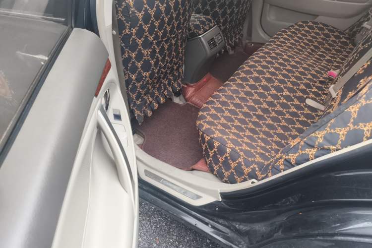 Used Toyota Camry 2013 200G Classic Luxury Edition
