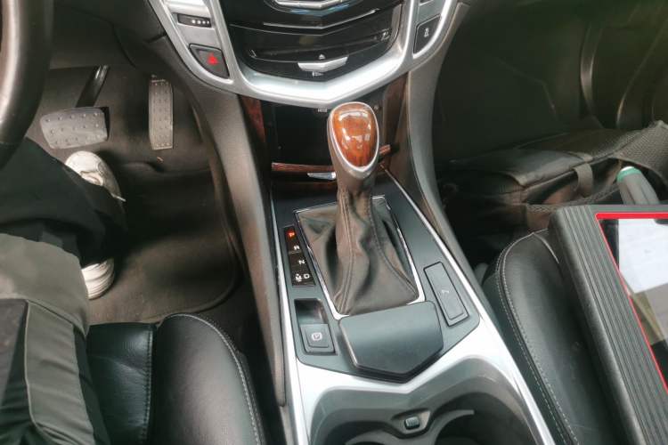 Used Cadillac SRX 2014 3.0L Luxury Model