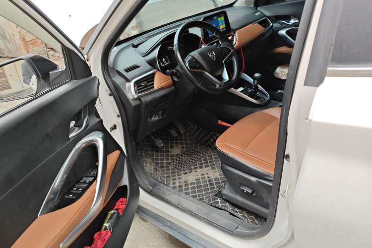 Used Baojun 510 2017 1.5L Manual Luxury Model
