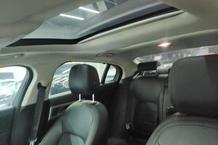 Used Jaguar XEL 2018 2.0T 200 PS Luxury Edition