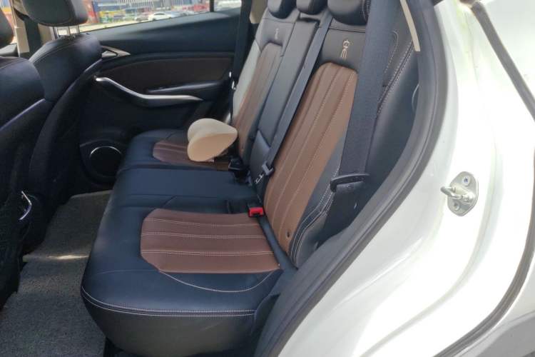 Used BYD Song New Energy 2017 Song DM 1.5TID All-Wheel Drive Luxury Model
