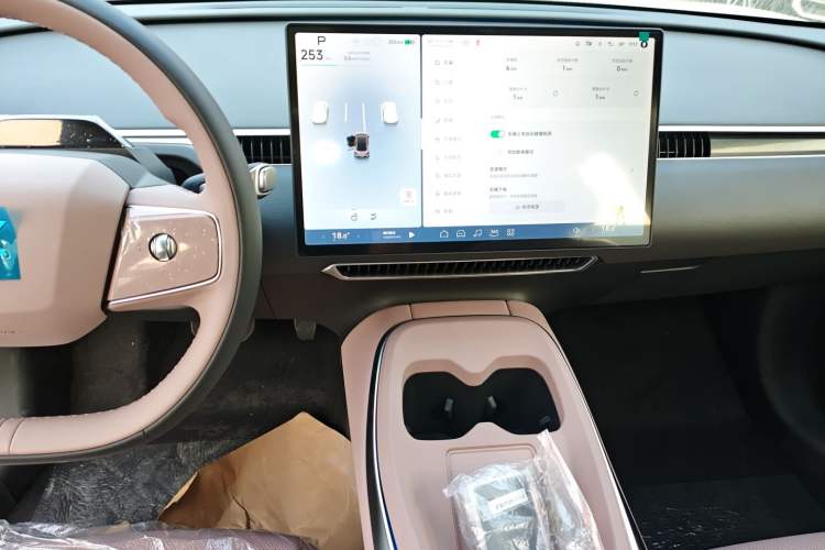 Used XPeng MONA M03 2025 515 Long-Range Plus