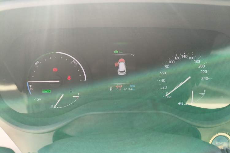 Used Toyota SIENNA 2023 2.5L Hybrid Comfort Edition Instrument Cluster