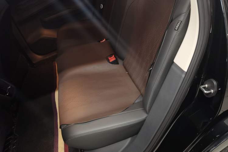 Used Hongqi E-QM5 2023 Revised Version Basic Travel Edition