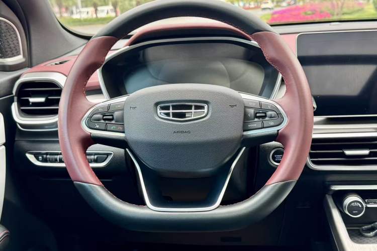 Used Geely Auto Coolray New Energy 2022 1.5T ePro 85KM Starry Edition Steering Wheel