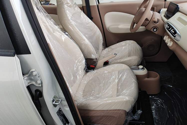 Used Wuling Hongguang MINIEV 2025 Four-Door Version Advanced Edition
