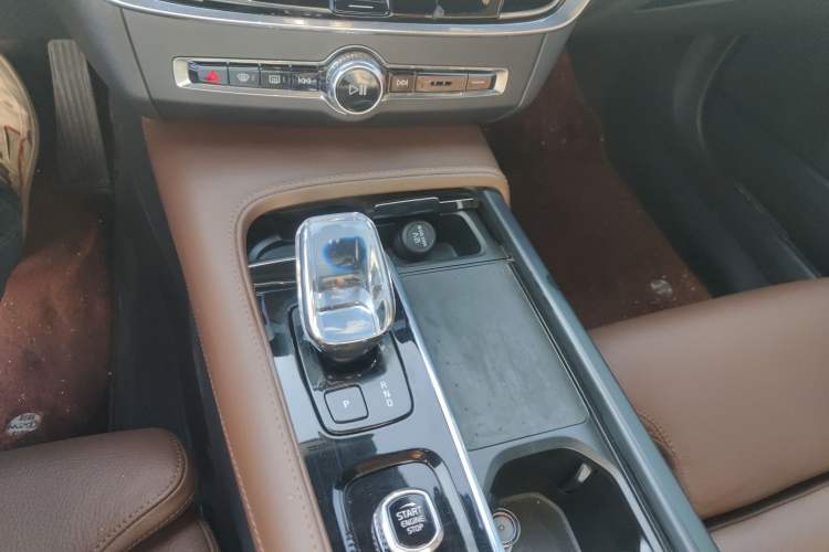 Used Volvo S90 2023 B5 Zhiyuan Luxury Edition