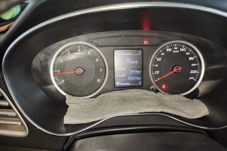 Used Baojun 730 2019 1.5L Manual Fashion Model 7-seater China VI