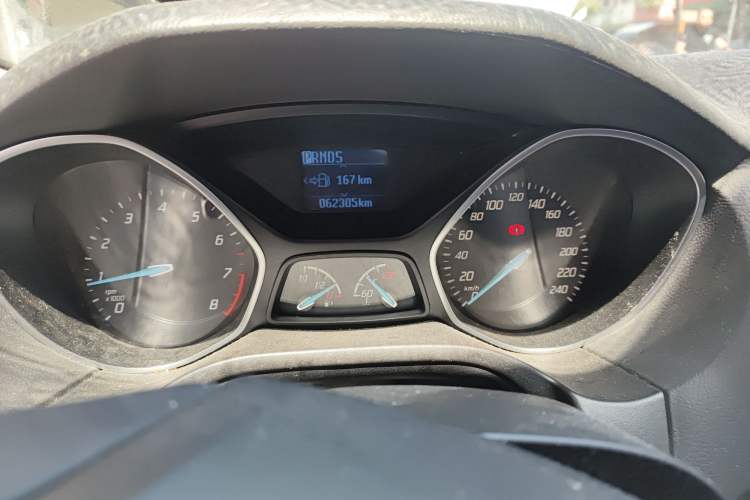 Used Ford Focus 2012 Sedan 1.6L Automatic Fashion Edition
