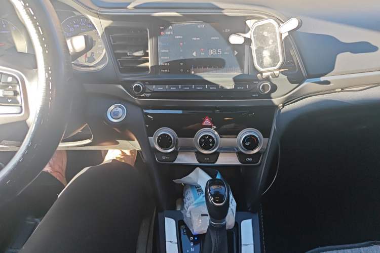 Used Hyundai Elantra (6th Generation / Lingdong) 2020 1.5L CVT Smart & Stylish – Elite Version
