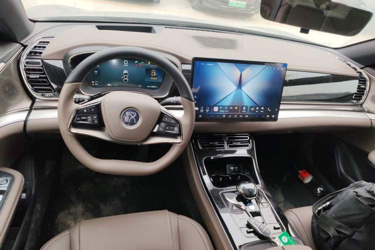 Used BYD Han 2025 DM-i 125KM LiDAR-Powered Intelligent Driving Model