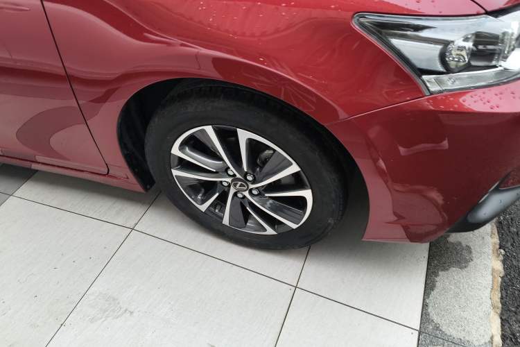 Used Lexus CT 2020 CT200h Elite Edition Monochrome Right Front Wheel Hub