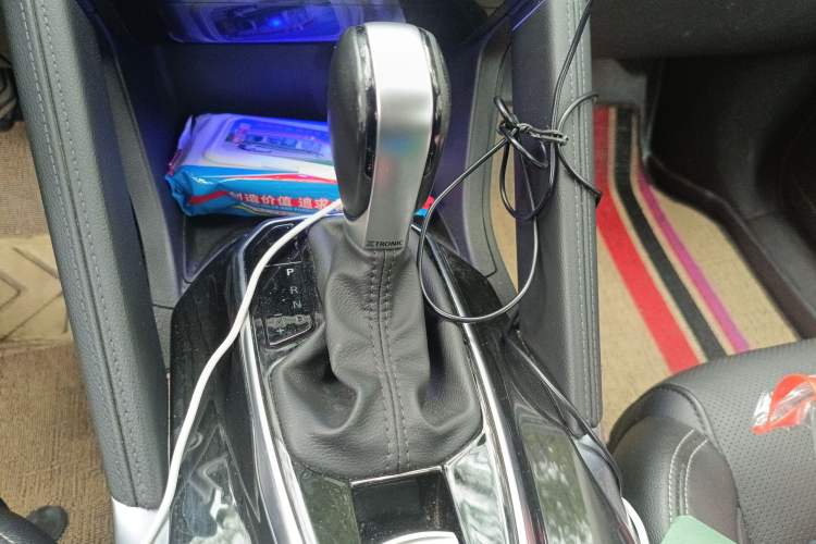 Used Renault Koleos 2018 2.5L Four-Wheel Drive Ultimate Edition Gear Lever