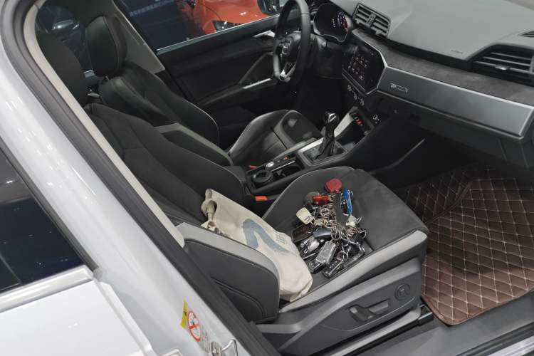 Used Audi Q3 2019 35 TFSI Fashion Dynamic Model