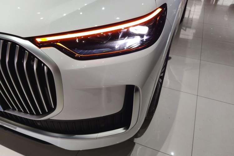 Used Chery Tiggo 9 2025 2.0T Automatic Two-Wheel Drive Luxury Edition 5 Seats
