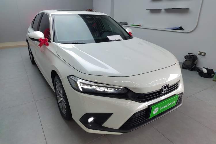 Used Honda Civic 2022 240TURBO CVT Dynamic Edition Front Right 45 Deg