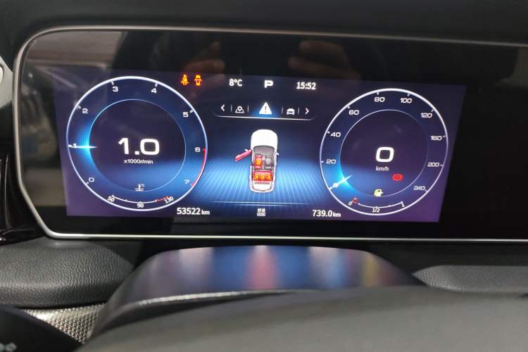 Used Hongqi HS5 2022 Revised Version 2.0T Smart Connect Flagship Edition
