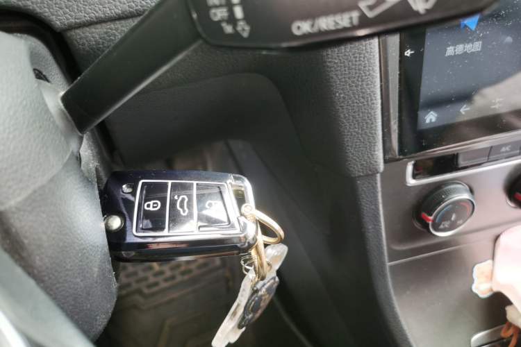Used Volkswagen Golf 2016 1.6L Automatic Comfort Model
