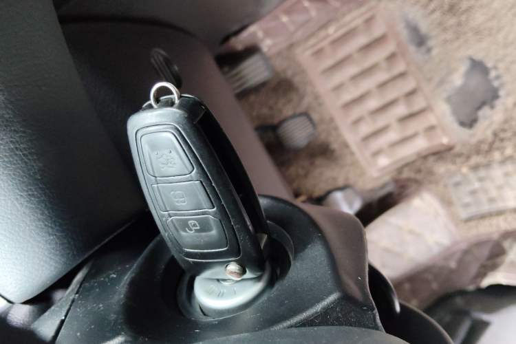 Used Ford Focus 2017 Sedan 1.6L Manual Fashion Edition Smart Drive Version