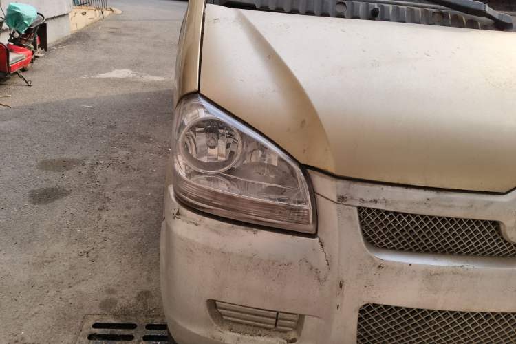 Used BAIC Weiwang 306 2013 1.2L Value Edition Basic 7-Seater A12 China IV Standard Right Front Headlight