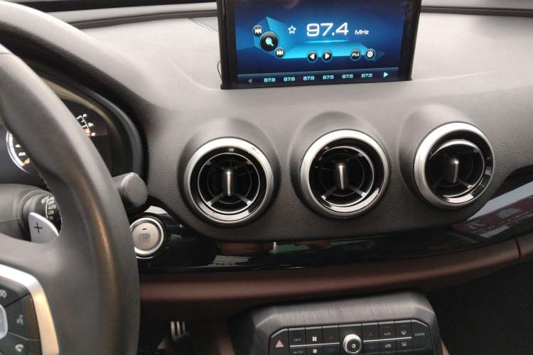 Used Wey P8 2018 2.0T Flagship Model
