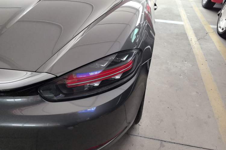 Used Porsche 718 2018 Boxster 2.0T