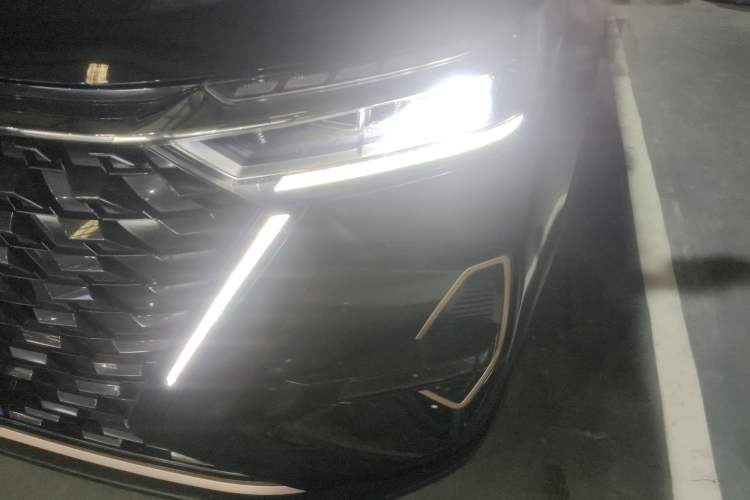 Used Chery Tiggo 8 PRO 2022 390T Two-Wheel Drive Vast Edition 5 Seats
