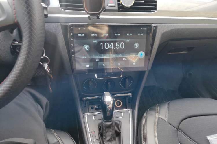 Used Volkswagen Bora 2018 1.5L Automatic Fashion Model
