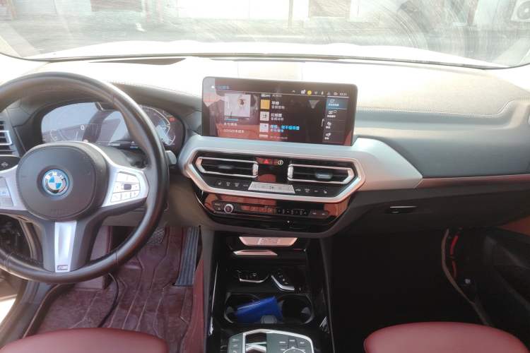 Used BMW iX3 2023 Leading Type
