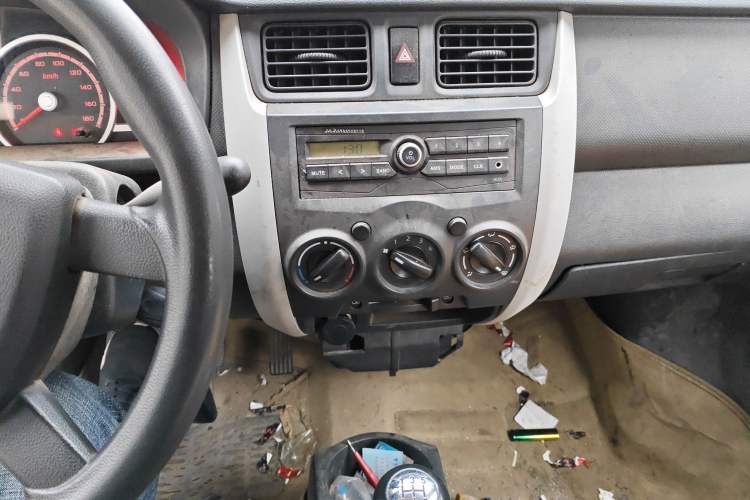 Used CHANGAN KAICHENG Star 3 2015 1.2L Base Model Non-Air-Conditioned EA12V
