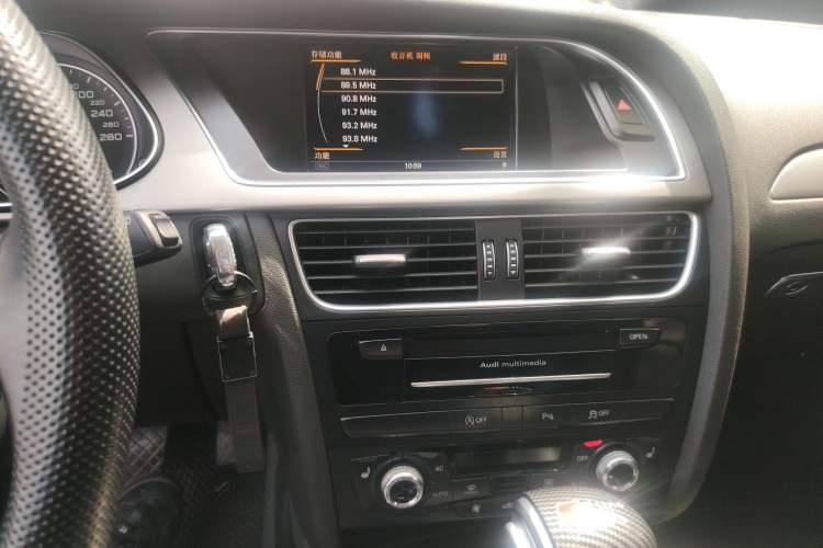 Used Audi A4 2014 40 TFSI allroad quattro plus version
