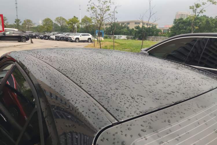 Used Toyota Levin 2023 Smart Electric Hybrid Dual-Engine 1.8L Leading Edition Roof