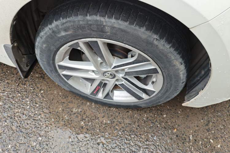 Used Toyota Levin 2019 185T CVT Luxury Edition China VI Standard