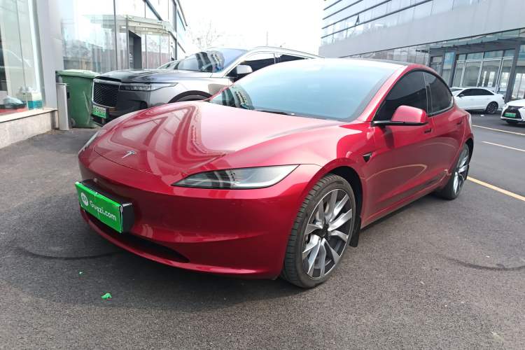 Used Tesla Model 3 2023 Long-Range All-Wheel-Drive Version