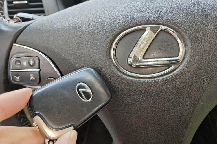 Used Lexus ES 2010 240 Luxury Edition Vehicle Key