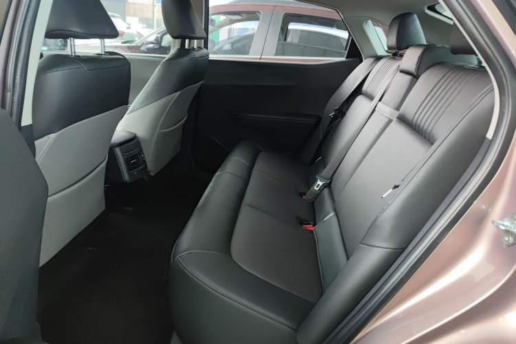 Used Toyota bZ3 2023 616 km Long-Range Premium
