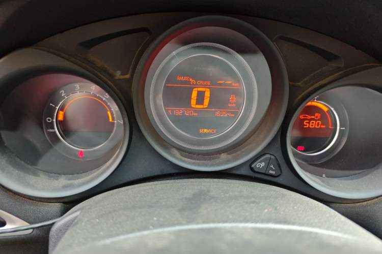 Used Citroen C4L 2014 1.8L Intelligent Drive Manual Enjoyment Model
