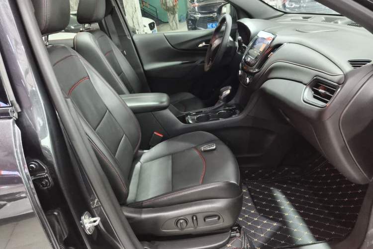 Used Chevrolet Equinox 2021 550T RS Four-Wheel Drive Intelligent Guardian Edition Right Front Seat