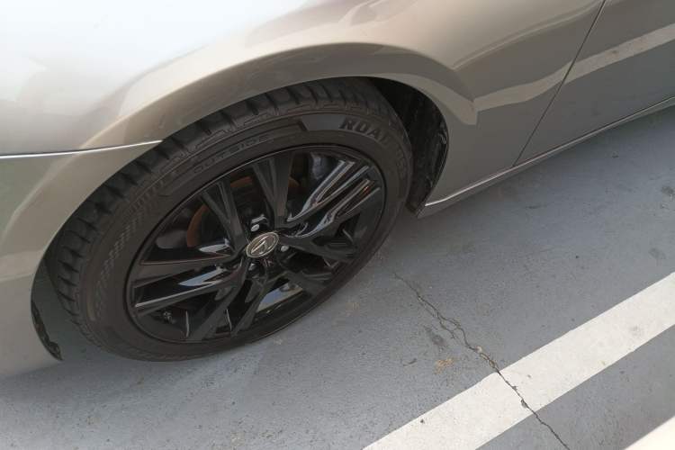 Used Lexus IS 2017 300 FENGSHANG Edition Left Front Wheel Hub