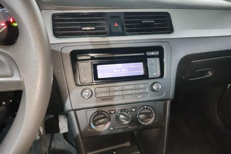 Used Skoda Rapid Spaceback 2014 1.6L Automatic Enjoyment Edition
